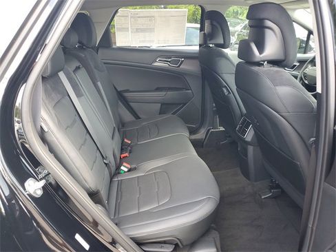 New 2026 Kia Sportage SX image 16