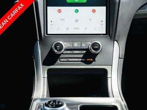 Used 2024 Ford Edge SEL AWD/4WD image 19