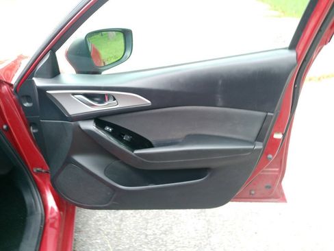 Used 2017 MAZDA MAZDA3 Sport FWD image 21