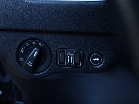 Used 2021 Dodge Charger R/T image 28