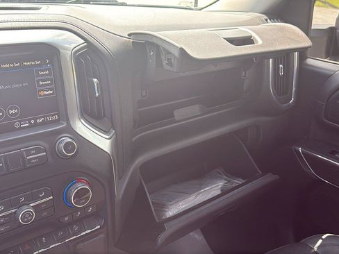 Used 2021 Chevrolet Silverado 2500 LTZ w/ Z71 Chrome Sport Edition AWD/4WD image 22
