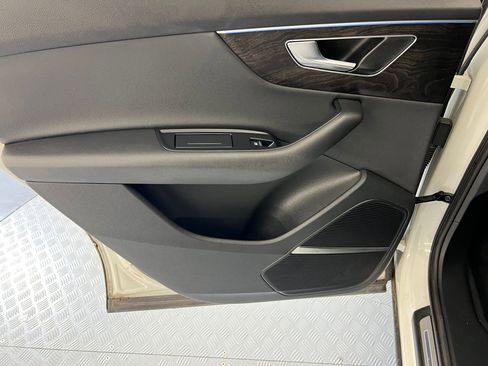 Used 2022 Audi Q7 2.0T Premium Plus w/ Premium Plus Package image 21