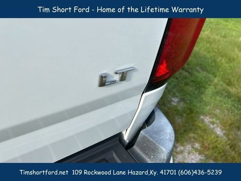 Used 2021 Chevrolet Colorado LT w/ Fleet Safety Package image 10