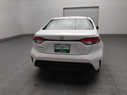 Used 2024 Toyota Corolla LE FWD image 7