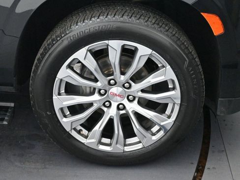 Used 2023 GMC Yukon Denali w/ Max Trailering Package image 39