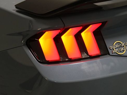 Used 2025 Ford Mustang Dark Horse image 51