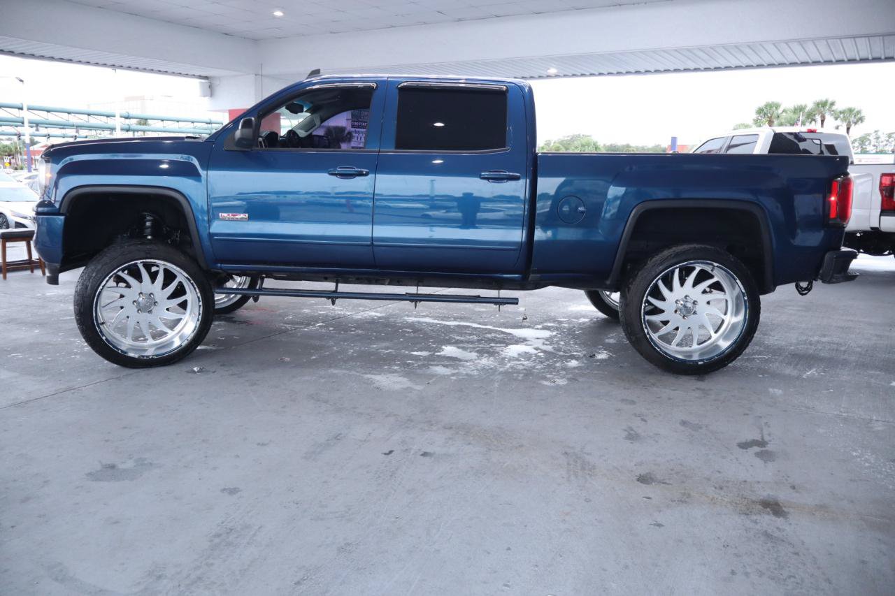 Used 2017 GMC Sierra 1500 SLT AWD/4WD image 11