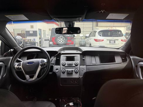 Used 2016 Ford Taurus Police Interceptor AWD image 20