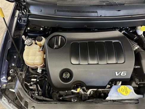 Used 2017 Dodge Journey Crossroad image 40