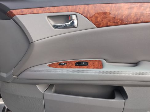 Used 2006 Toyota Avalon XL image 26