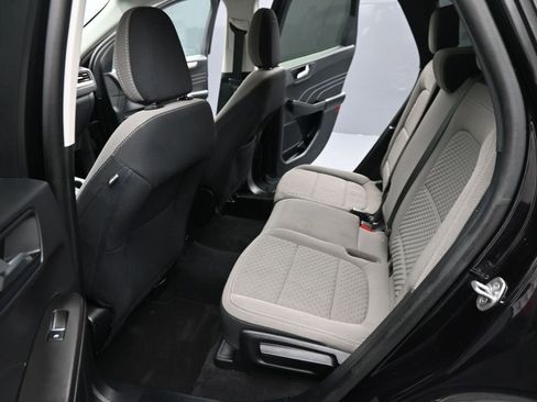 Used 2021 Ford Escape SE AWD/4WD image 16