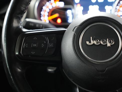 Used 2021 Jeep Wrangler Unlimited Sport AWD/4WD image 19