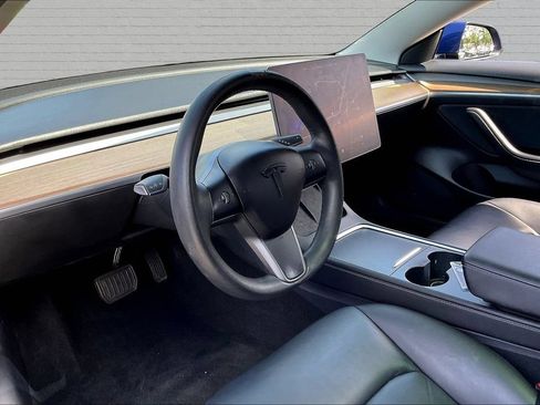 Used 2022 Tesla Model 3 Long Range AWD/4WD image 14