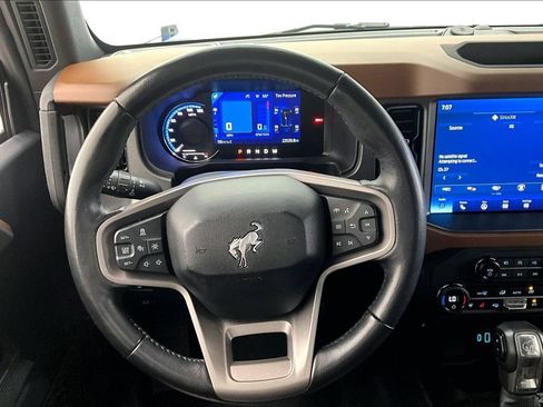 Used 2024 Ford Bronco Outer Banks AWD/4WD image 5
