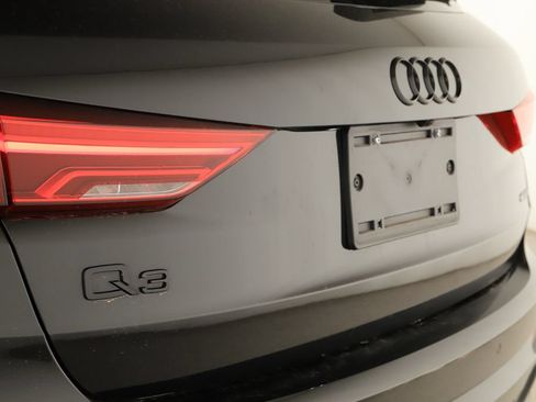 Used 2022 Audi Q3 2.0T Premium Plus AWD/4WD image 31