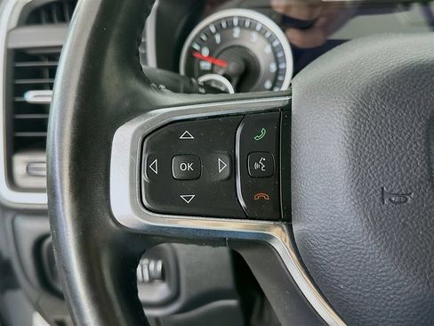 Used 2022 RAM 1500 Laramie AWD/4WD image 25
