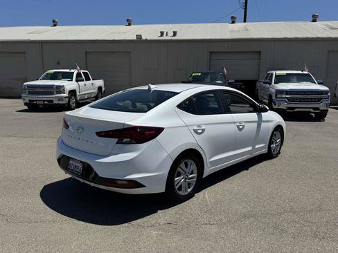 Used 2020 Hyundai Elantra Value Edition w/ Cargo Package (C1) FWD image 9