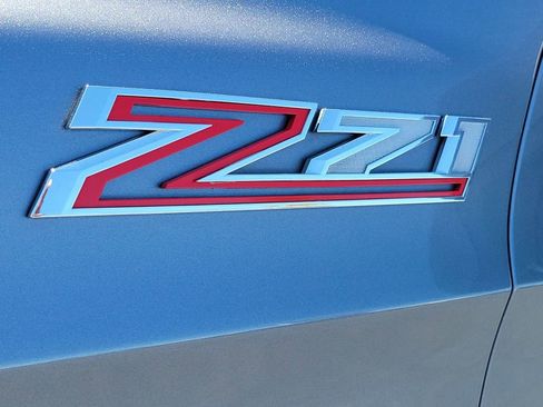 Used 2022 Chevrolet Tahoe Z71 w/ Luxury Package image 32