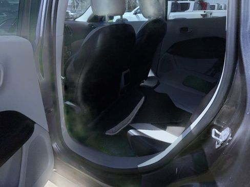 Used 2018 Jeep Compass Limited w/ Navigation Group image 15