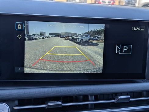 Certified 2025 Hyundai Santa Cruz SEL image 16