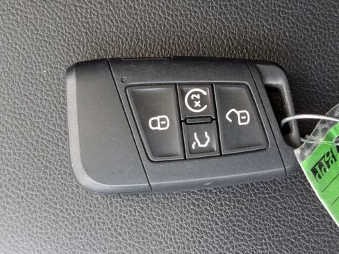 Used 2022 Volkswagen Tiguan SEL R-Line AWD/4WD image 46