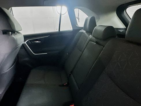 Used 2021 Toyota RAV4 XLE image 27
