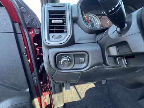 Used 2022 RAM 3500 Tradesman AWD/4WD image 18