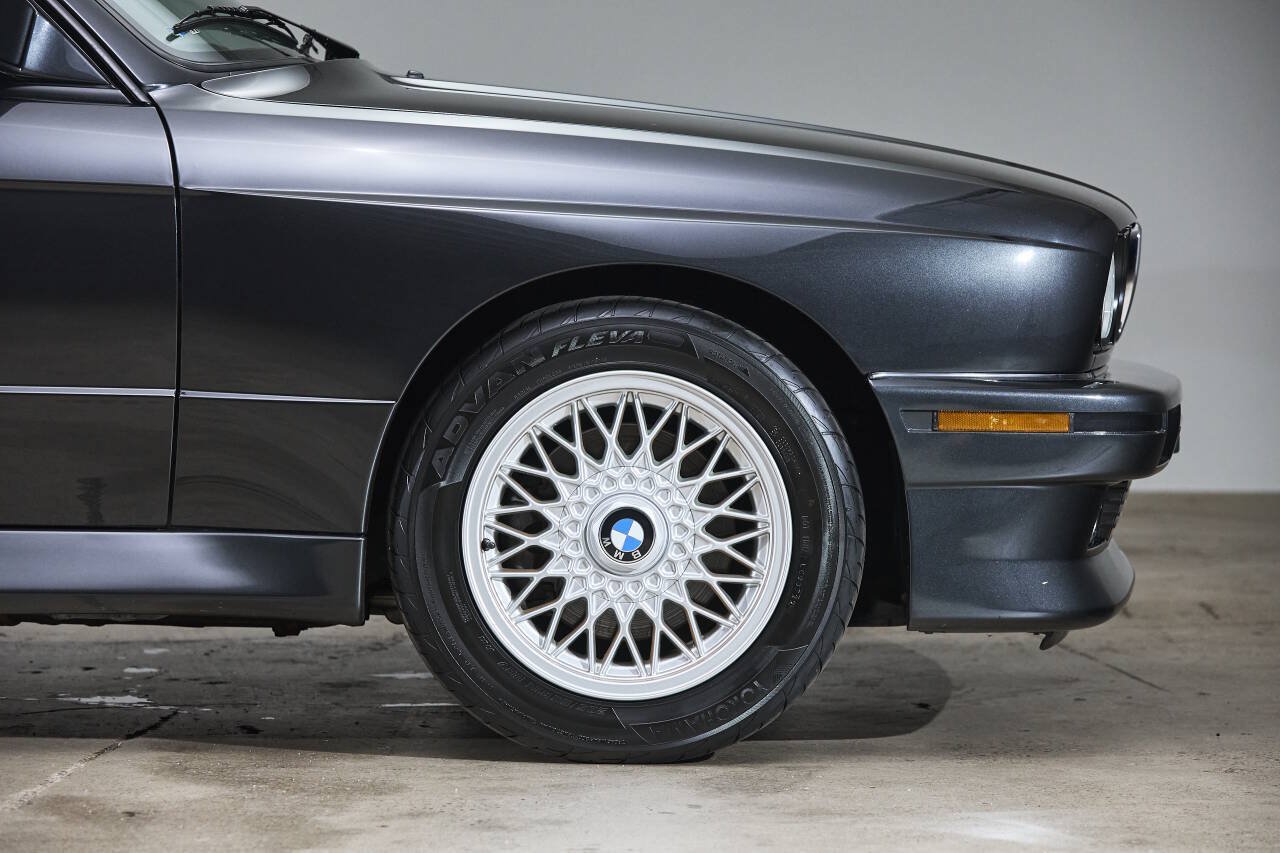 Used 1988 BMW M3 Coupe RWD image 30