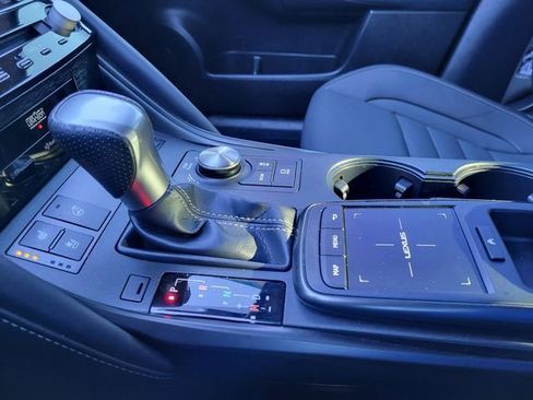 Used 2023 Lexus IS 350 F Sport image 10