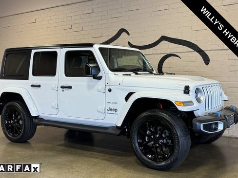 Used 2023 Jeep Wrangler Unlimited Sahara AWD/4WD image 1