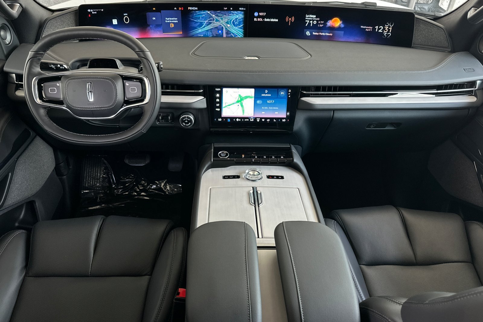 New 2026 Lincoln Navigator Reserve w/ Jet Appearance Package AWD/4WD image 12