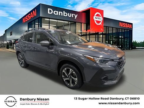 Used 2024 Subaru Crosstrek 2.0i Premium AWD/4WD image 1