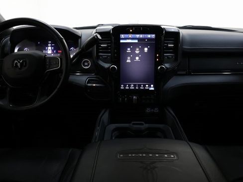 Used 2024 RAM 3500 Limited w/ Night Edition image 91