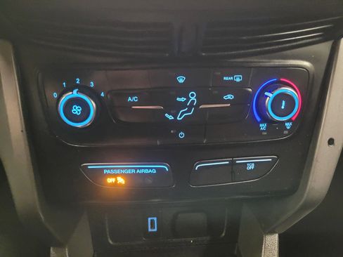 Used 2017 Ford Escape S image 33