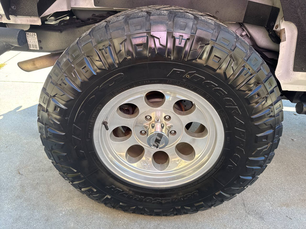 Used 2015 Jeep Wrangler Unlimited Rubicon w/ Connectivity Group AWD/4WD image 26