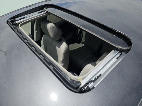 New 2027 Honda HR-V EX-L image 8