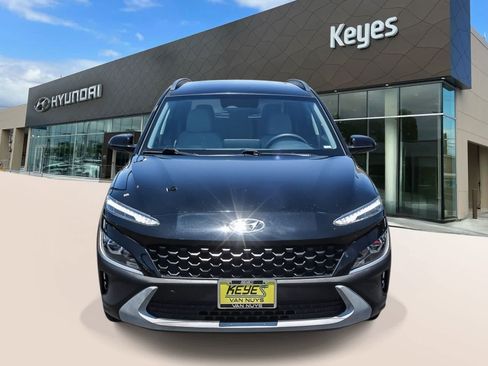 Used 2023 Hyundai Kona SEL AWD/4WD image 2