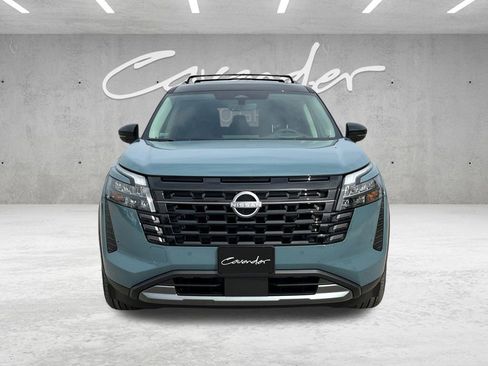 New 2026 Nissan Pathfinder Platinum image 18