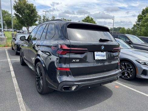 Used 2024 BMW X5 sDrive40i w/ M Sport Package RWD image 14