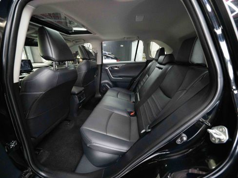 Used 2025 Toyota RAV4 Limited w/ Advanced Technology Package image 24