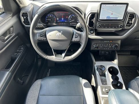 Used 2022 Ford Bronco Sport Outer Banks w/ Tech Package image 14