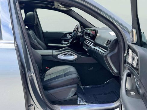 Used 2022 Mercedes-Benz Maybach GLS 600 4MATIC image 98