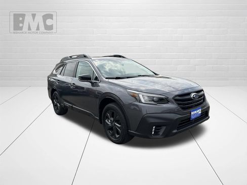 Used 2021 Subaru Outback Onyx Edition XT AWD/4WD image 2
