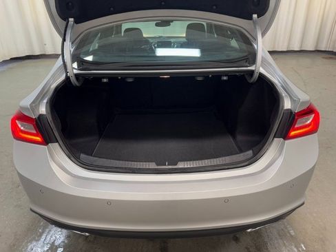 Used 2017 Chevrolet Malibu Premier w/ Driver Confidence Package image 29