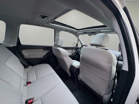 Used 2016 Subaru Forester 2.5i Premium image 30