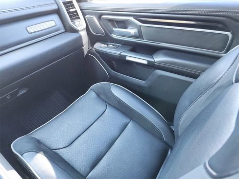 Certified 2019 RAM 1500 Laramie image 14