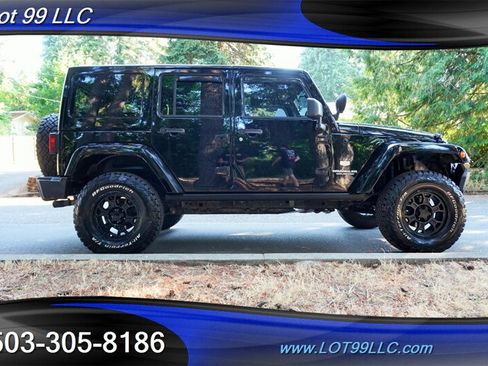 Used 2011 Jeep Wrangler Unlimited 70th Anniversary w/ Connectivity Group AWD/4WD image 8