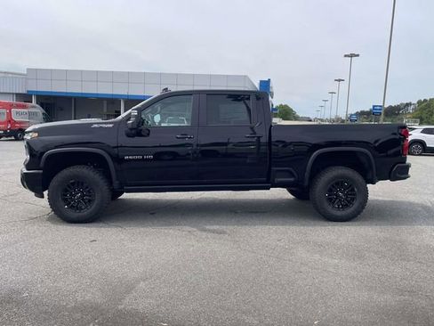 New 2026 Chevrolet Silverado 2500 ZR2 image 6