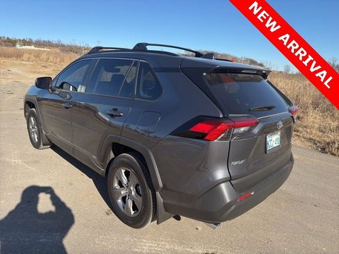 Used 2025 Toyota RAV4 LE image 8