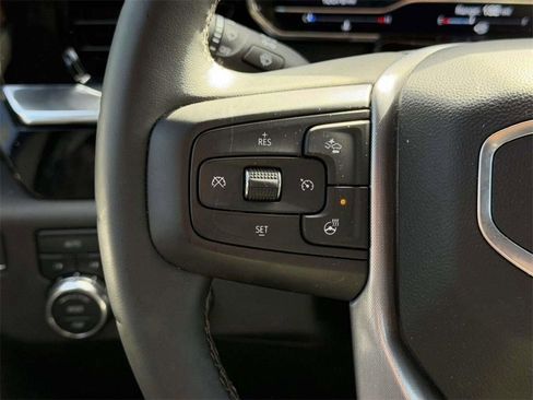 Used 2024 GMC Sierra 1500 Elevation AWD/4WD image 8